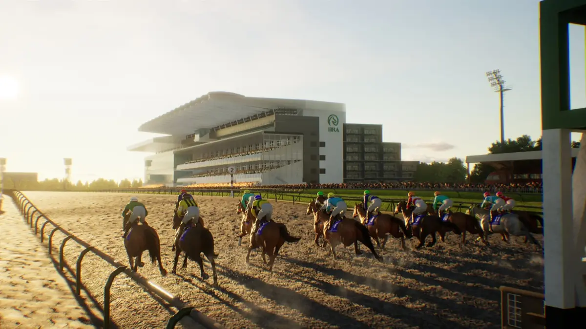 夕日を背景に疾走する競走馬