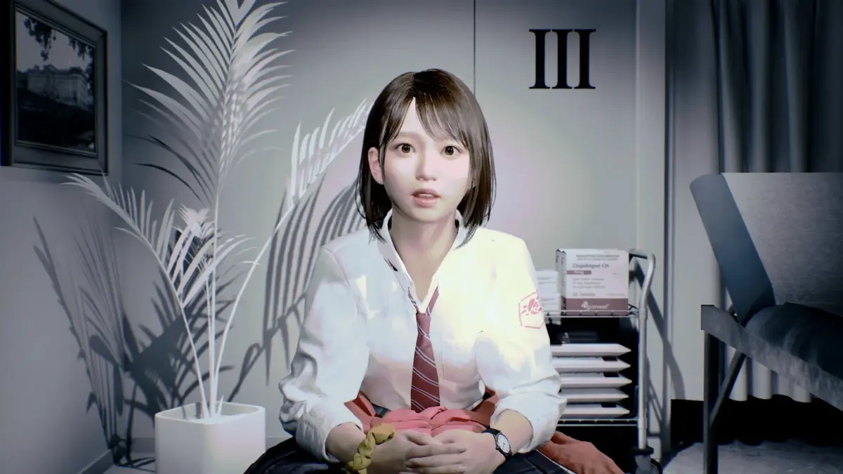 制服姿の若い女性が室内で不安げな表情を浮かべる