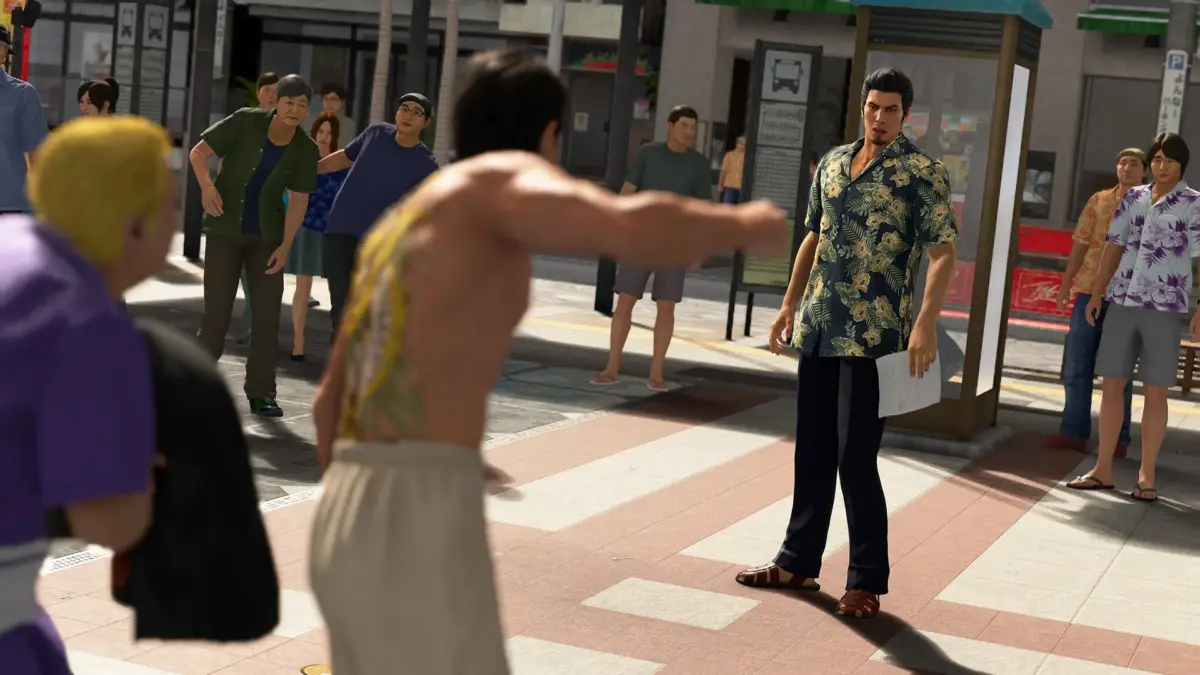 夜の街での格闘シーン