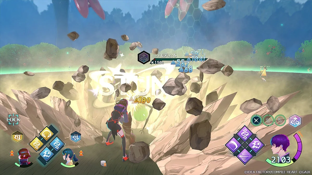 SF風のRPG戦闘シーンで、キャラクターが敵にスキル攻撃を仕掛け「STUN」状態にしている。浮遊する岩やダメージ表示、UI要素が特徴的な一枚です。