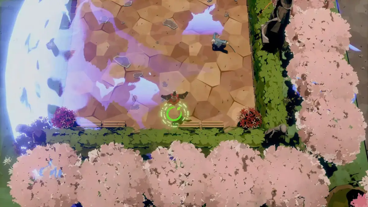 桜並木と緑の生垣に囲まれた和風ファンタジーの世界観を持つゲームの俯瞰視点です。2体のキャラクターがフィールド上で魔法のようなエフェクトと共に動いています。