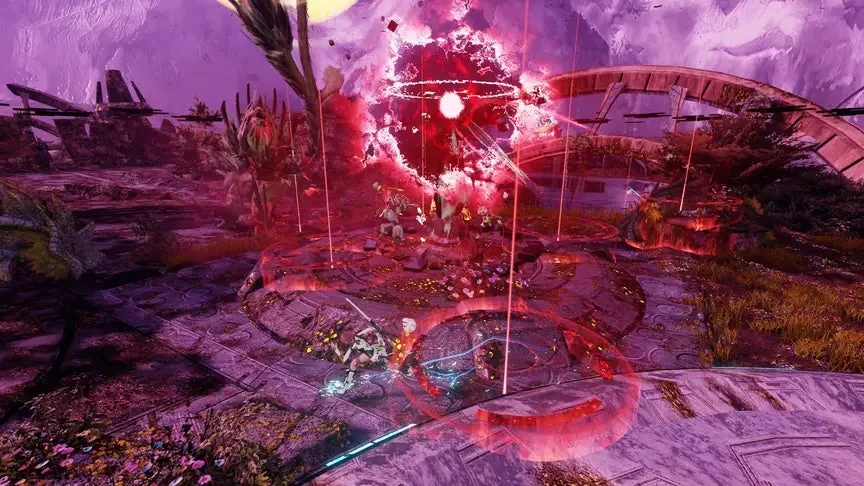 紫色の空と地面が広がるSF的な異世界で、複数のキャラクターが赤いエネルギーの爆発と光線の中で戦闘を行っている様子。ゲームの激しいアクションシーンを捉えた画像です。