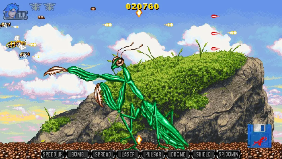 巨大なカマキリがボスとして登場するピクセルアートのシューティングゲームのスクリーンショット